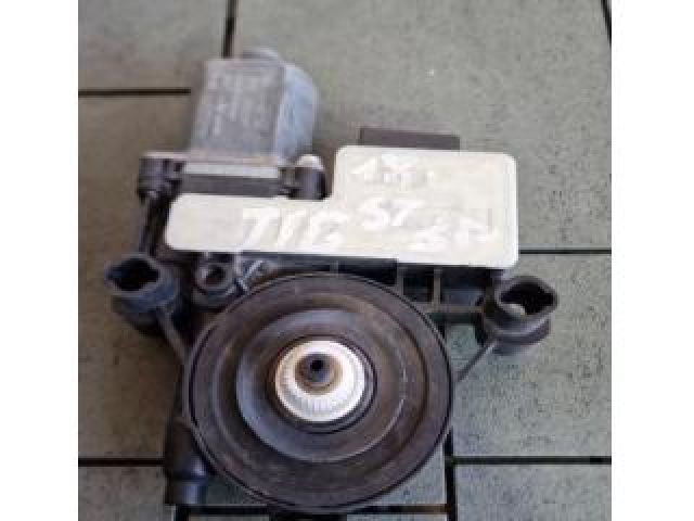 bontott VW TIGUAN Bal hátsó Ablakemelő Motor