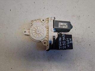 bontott VW TIGUAN Bal hátsó Ablakemelő Motor
