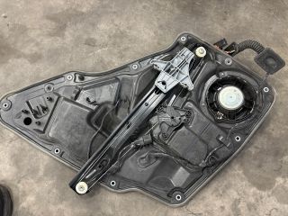 bontott VW TIGUAN Bal hátsó Ablakemelő Szerkezet (Elektromos)