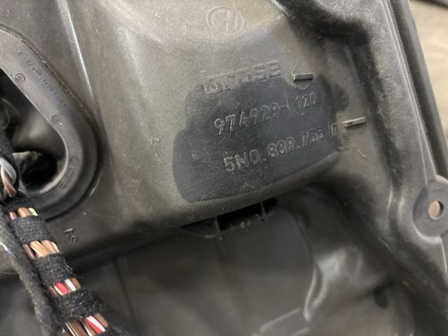 bontott VW TIGUAN Bal hátsó Ablakemelő Szerkezet (Elektromos)