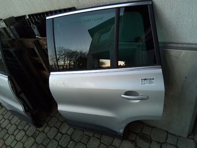 bontott VW TIGUAN Bal hátsó Ablakemelő Szerkezet (Elektromos)