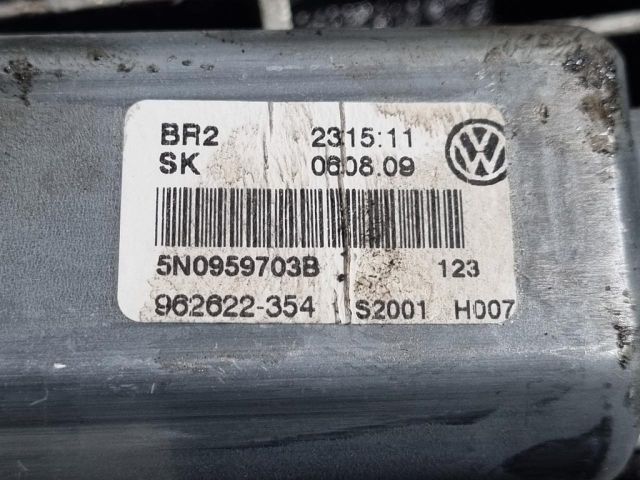 bontott VW TIGUAN Bal hátsó Ablakemelő Szerkezet (Elektromos)