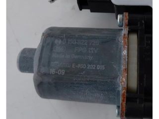 bontott VW TIGUAN Bal hátsó Ablakemelő Szerkezet (Elektromos)