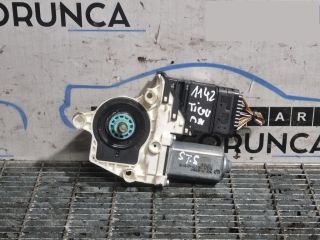 bontott VW TIGUAN Bal hátsó Ablakemelő Szerkezet (Elektromos)