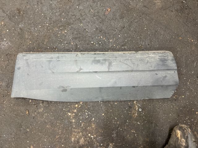 bontott VW TIGUAN Bal hátsó Ajtó Díszléc