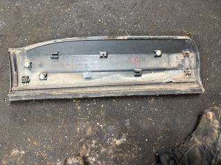 bontott VW TIGUAN Bal hátsó Ajtó Díszléc