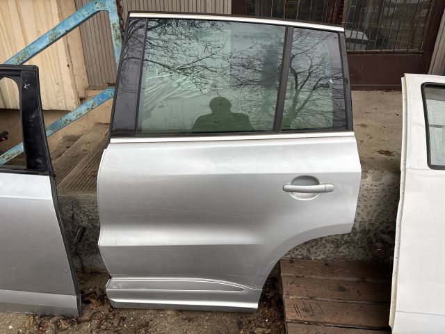 bontott VW TIGUAN Bal hátsó Ajtó (Részeivel)
