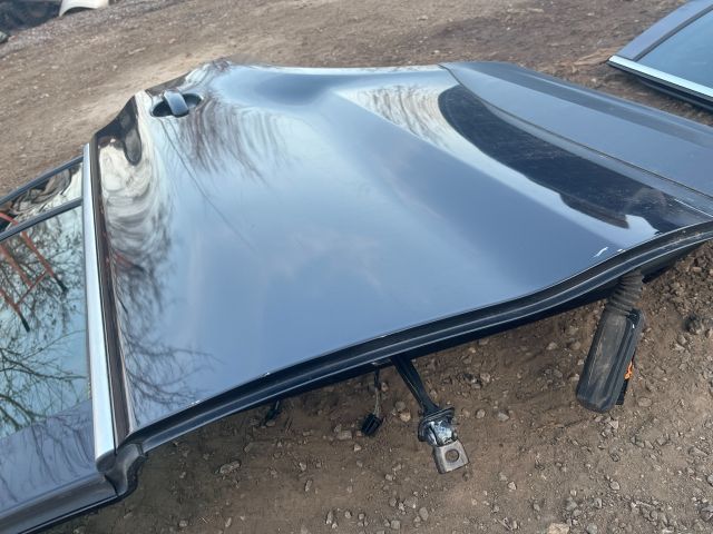 bontott VW TIGUAN Bal hátsó Ajtó (Részeivel)