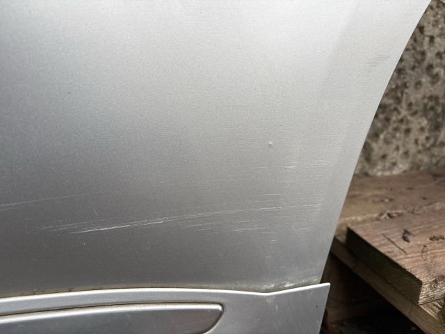 bontott VW TIGUAN Bal hátsó Ajtó (Részeivel)