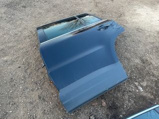 bontott VW TIGUAN Bal hátsó Ajtó (Részeivel)