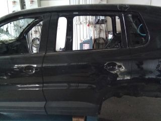 bontott VW TIGUAN Bal hátsó Ajtó (Üres lemez)