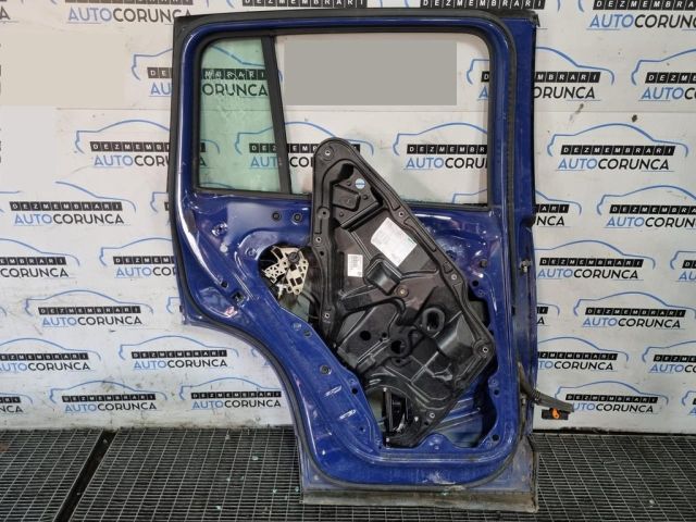 bontott VW TIGUAN Bal hátsó Ajtó (Üres lemez)