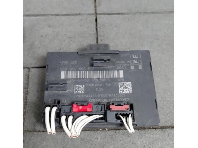 bontott VW TIGUAN Bal hátsó Ajtó Vezérlőegység