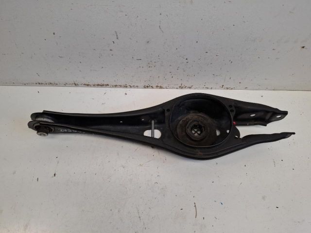 bontott VW TIGUAN Bal hátsó Alsó Első Lengőkar