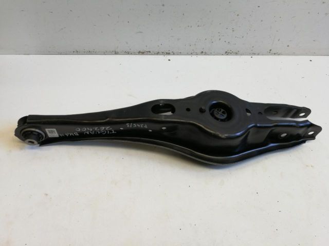 bontott VW TIGUAN Bal hátsó Alsó Első Lengőkar