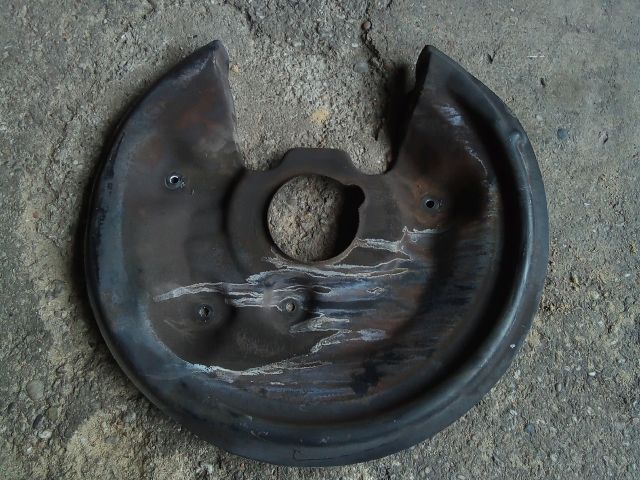 bontott VW TIGUAN Bal hátsó Fék Porvédő Lemez