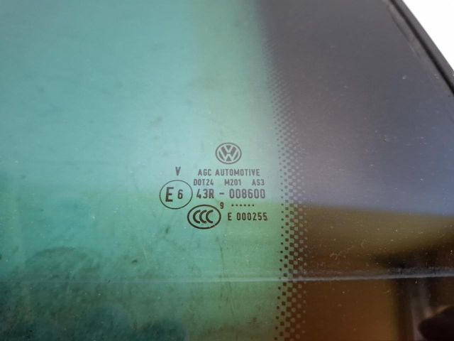bontott VW TIGUAN Bal hátsó Fixüveg (Ajtóban)