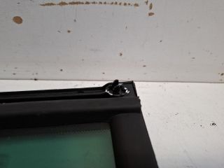 bontott VW TIGUAN Bal hátsó Fixüveg (Ajtóban)