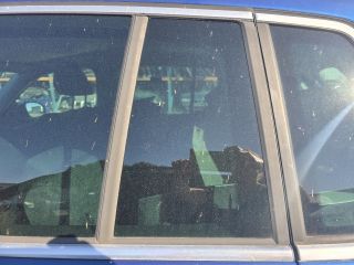 bontott VW TIGUAN Bal hátsó Fixüveg (Ajtóban)
