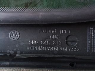 bontott VW TIGUAN Bal hátsó Fixüveg (Ajtóban)