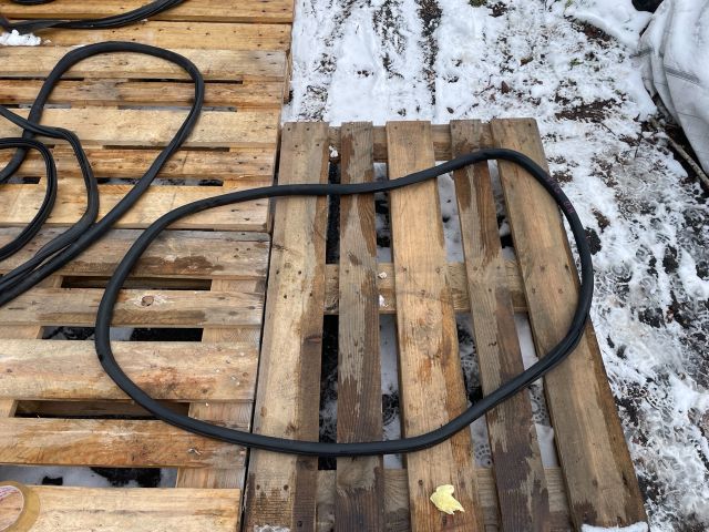 bontott VW TIGUAN Bal hátsó Gumikéder