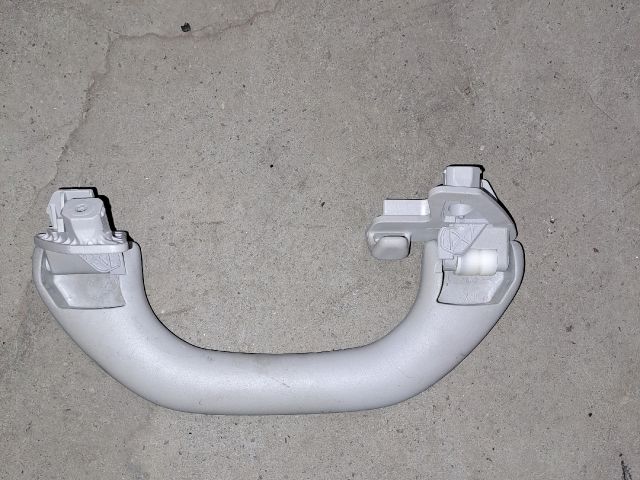 bontott VW TIGUAN Bal hátsó Kapaszkodó (Felső)