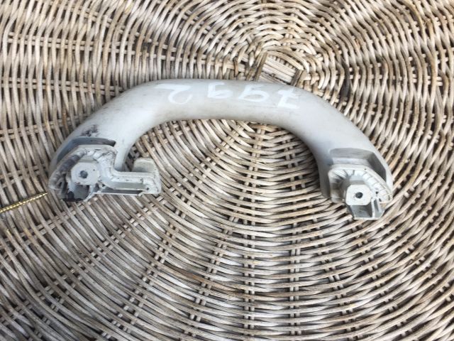 bontott VW TIGUAN Bal hátsó Kapaszkodó (Felső)