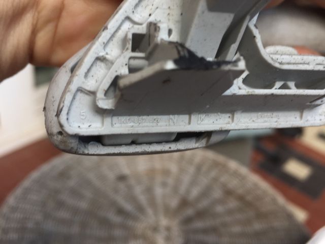 bontott VW TIGUAN Bal hátsó Kapaszkodó (Felső)