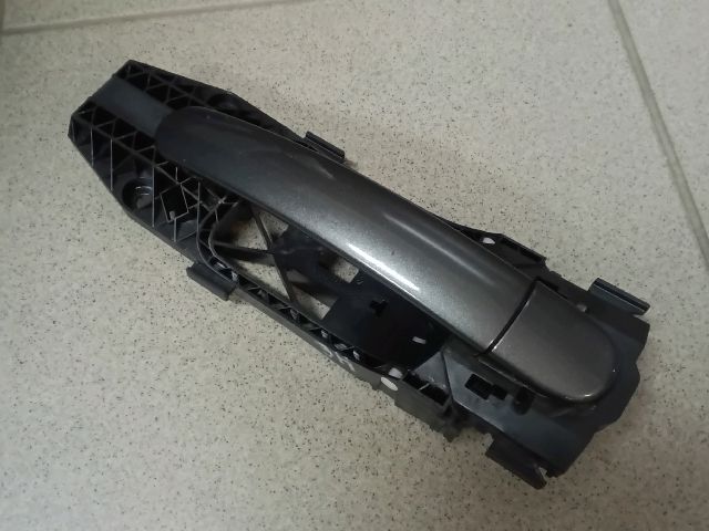 bontott VW TIGUAN Bal hátsó Külső Kilincs