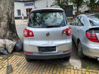 bontott VW TIGUAN Bal hátsó Külső Kilincs