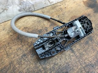 bontott VW TIGUAN Bal hátsó Külső Kilincs