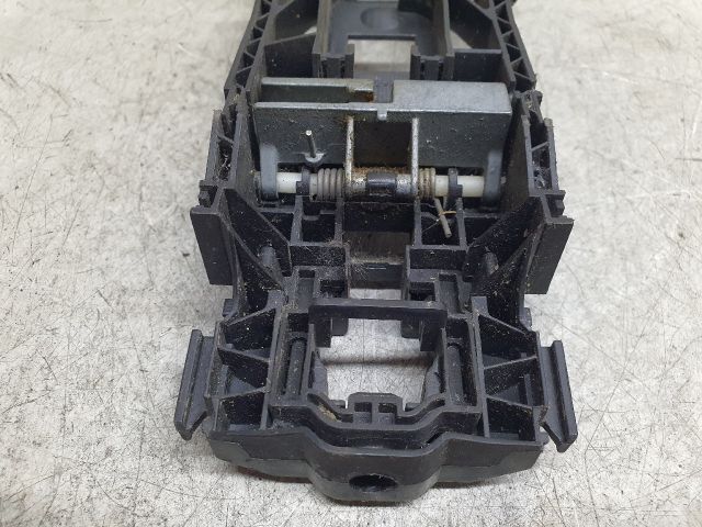 bontott VW TIGUAN Bal hátsó Külső Kilincsfészek