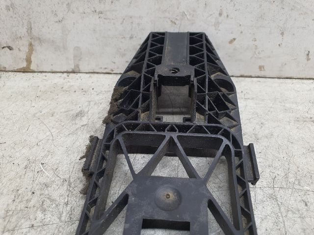 bontott VW TIGUAN Bal hátsó Külső Kilincsfészek