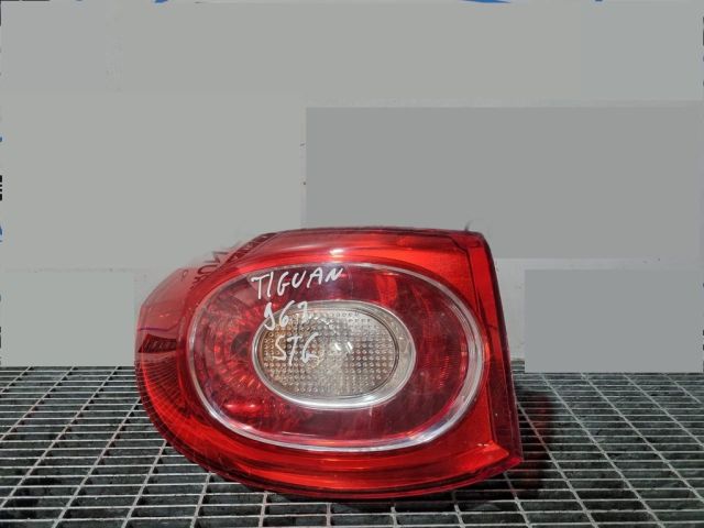 bontott VW TIGUAN Bal Hátsó Lámpa