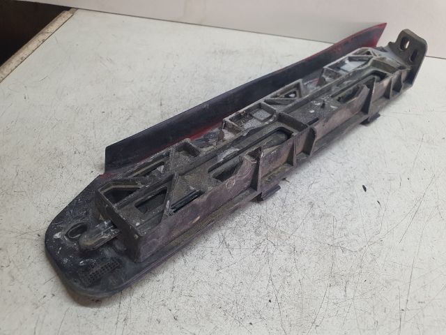 bontott VW TIGUAN Bal hátsó Oldal Lökhárító Tartó (Műanyag)