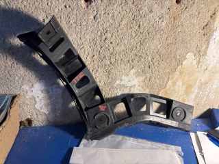 bontott VW TIGUAN Bal hátsó Oldal Lökhárító Tartó (Műanyag)