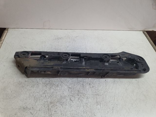 bontott VW TIGUAN Bal hátsó Oldal Lökhárító Tartó (Műanyag)