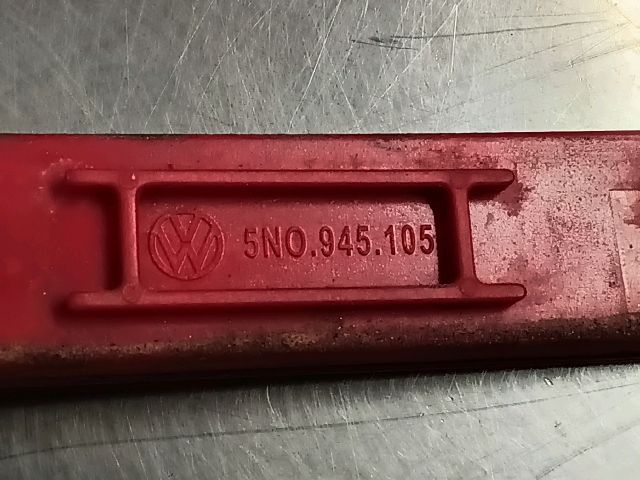 bontott VW TIGUAN Bal hátsó Prizma