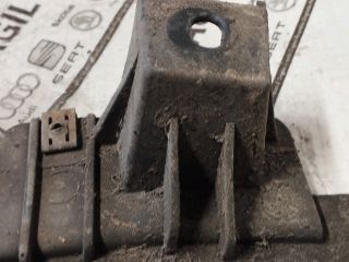 bontott VW TIGUAN Bal hátsó Sárvédő Gumi