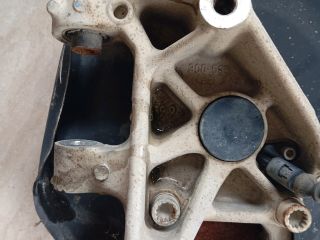 bontott VW TIGUAN Bal hátsó Tengelycsonk