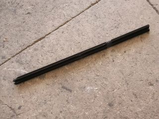 bontott VW TIGUAN Bal hátsó Vízlehúzó Gumicsík