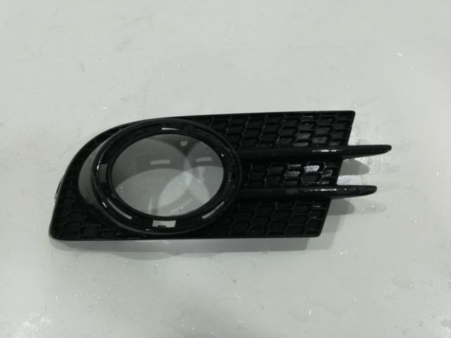 bontott VW TIGUAN Bal Ködzárófény Keret