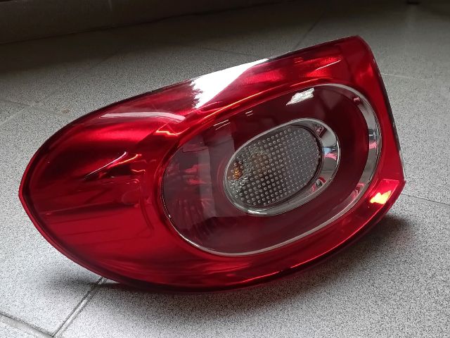 bontott VW TIGUAN Bal Külső Hátsó Lámpa