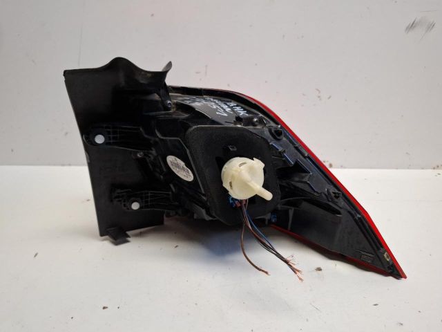 bontott VW TIGUAN Bal Külső Hátsó Lámpa