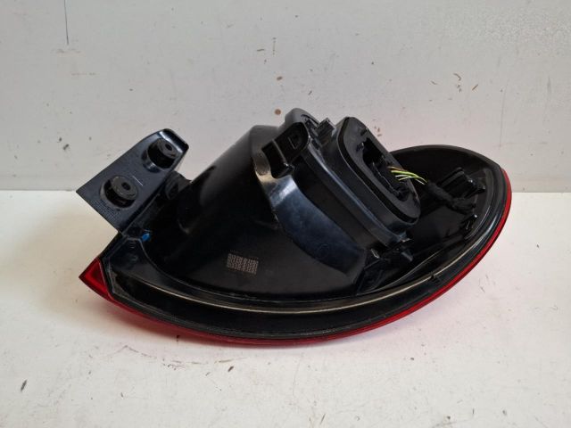 bontott VW TIGUAN Bal Külső Hátsó Lámpa