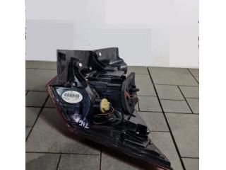 bontott VW TIGUAN Bal Külső Hátsó Lámpa