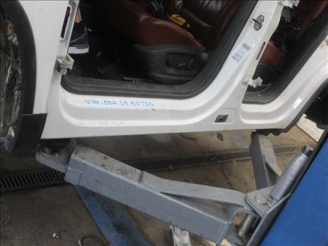 bontott VW TIGUAN Bal Küszöb