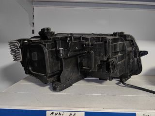 bontott VW TIGUAN Bal Ledes Fényszóró