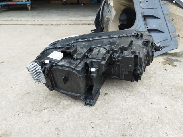 bontott VW TIGUAN Bal Ledes Fényszóró