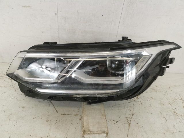 bontott VW TIGUAN Bal Ledes Fényszóró